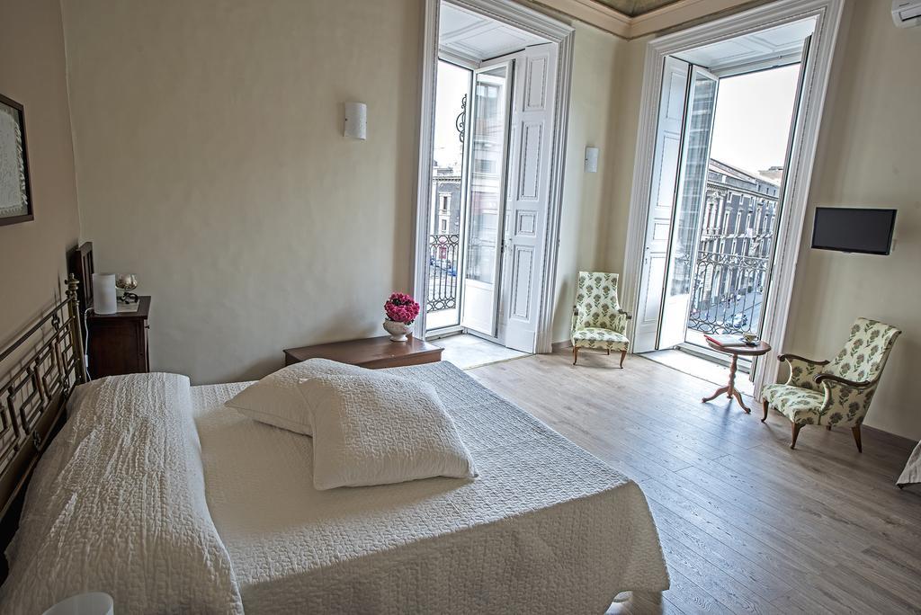 Acanthus B&B Катания Экстерьер фото